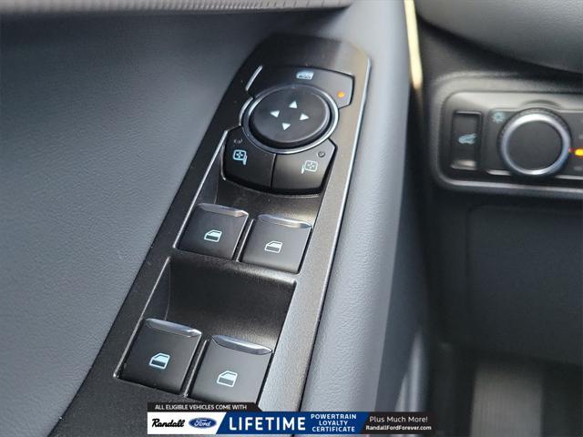 new 2025 Ford Explorer car, priced at $39,760