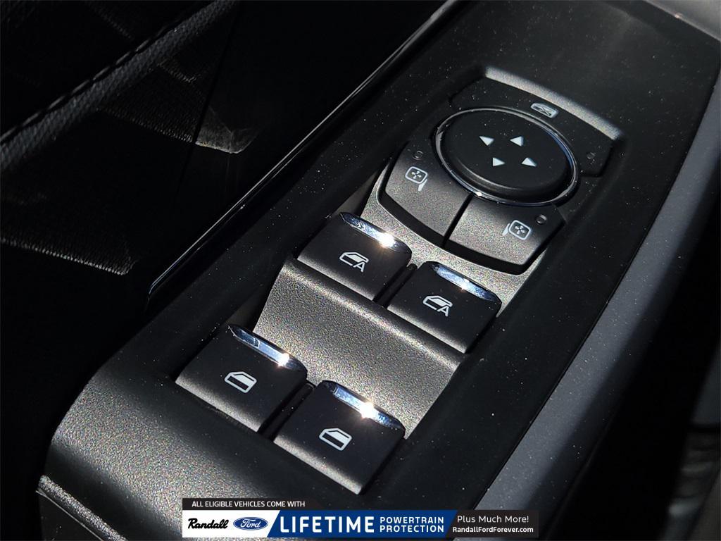 new 2025 Ford F-150 car, priced at $51,440