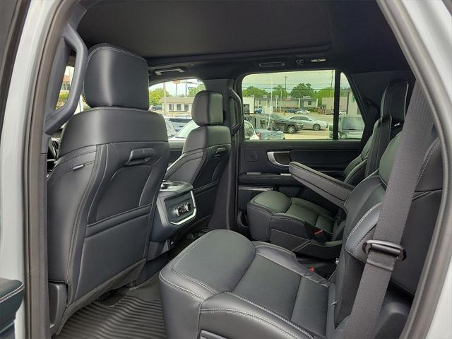 new 2025 Ford Expedition car, priced at $84,115