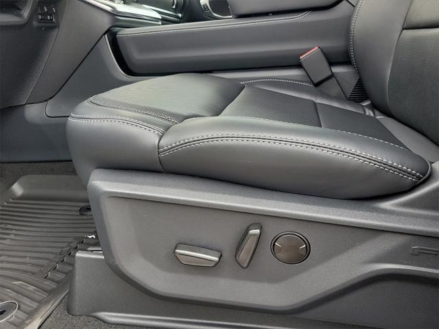 new 2025 Ford Expedition car, priced at $84,115