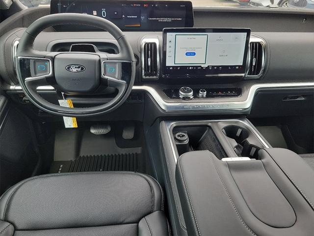 new 2025 Ford Expedition car, priced at $84,115