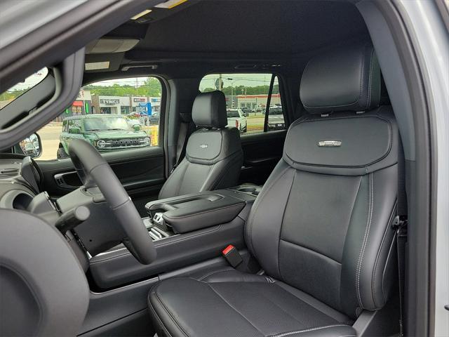 new 2025 Ford Expedition car, priced at $84,115