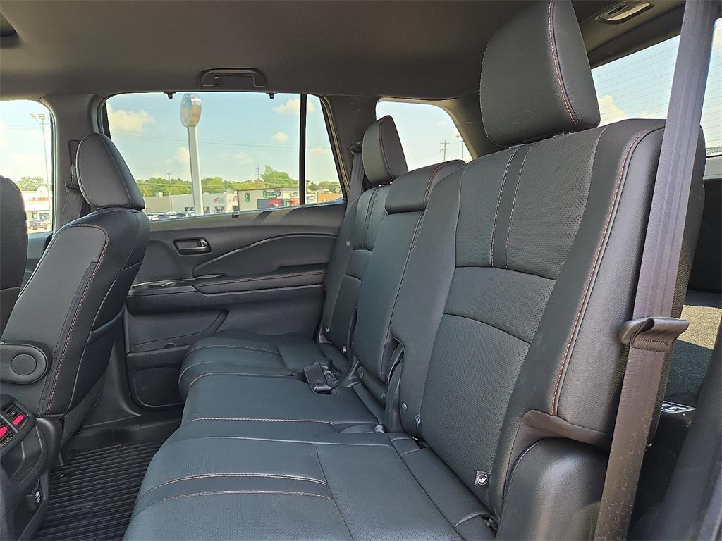 used 2022 Honda Passport car, priced at $34,595