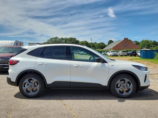 new 2025 Ford Escape car, priced at $33,500