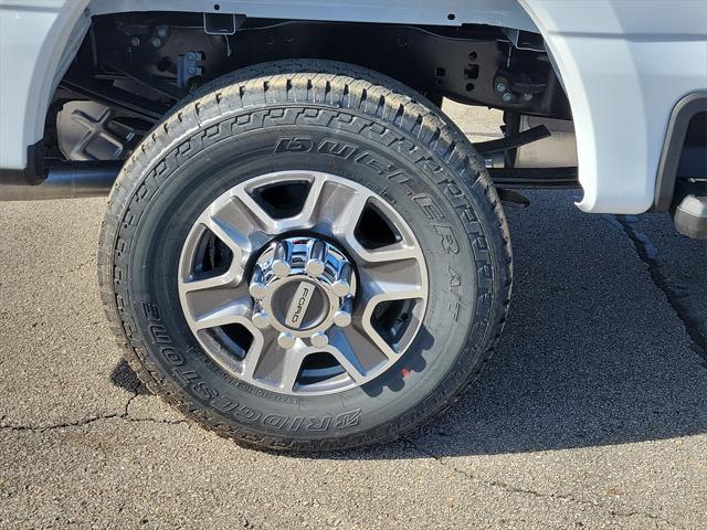 new 2025 Ford F-250 car, priced at $62,445