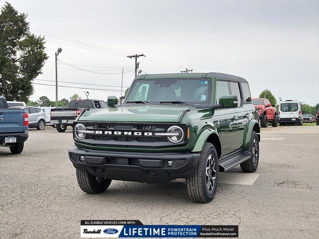 new 2025 Ford Bronco car, priced at $53,241