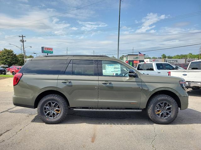 new 2025 Ford Expedition car, priced at $82,025
