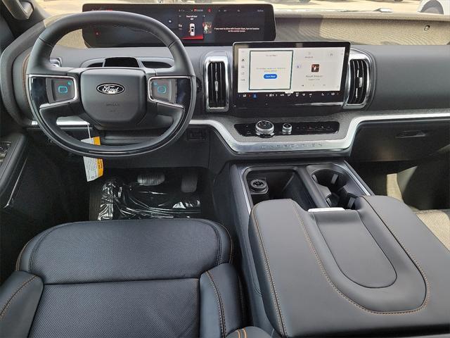 new 2025 Ford Expedition car, priced at $82,025