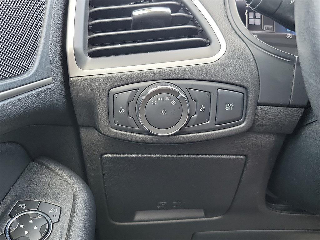 used 2022 Ford Edge car, priced at $20,844