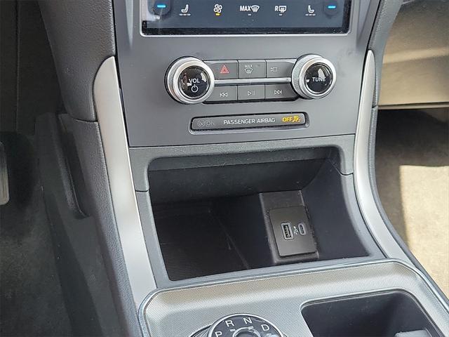 used 2022 Ford Edge car, priced at $22,914