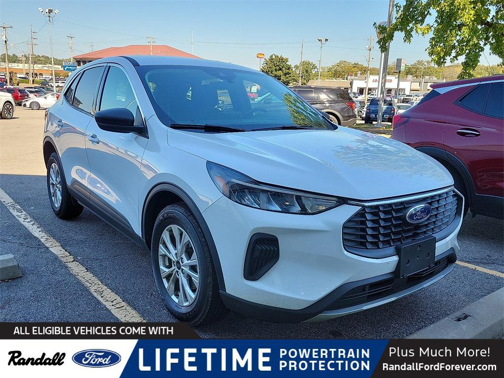 used 2023 Ford Escape car, priced at $23,112