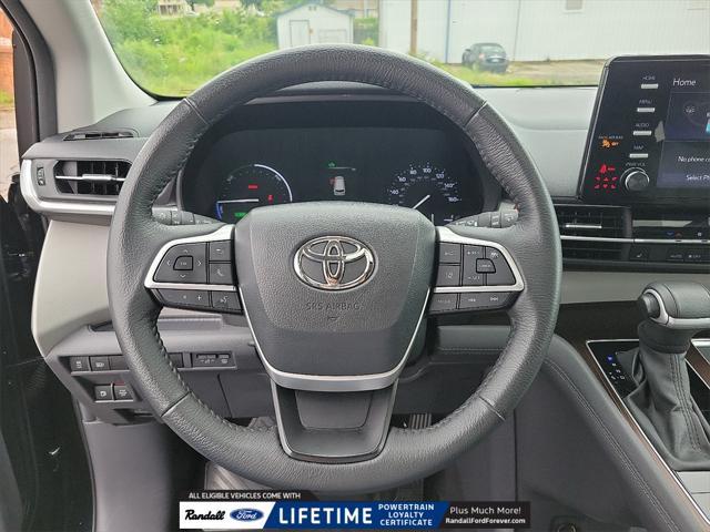 used 2024 Toyota Sienna car, priced at $45,487