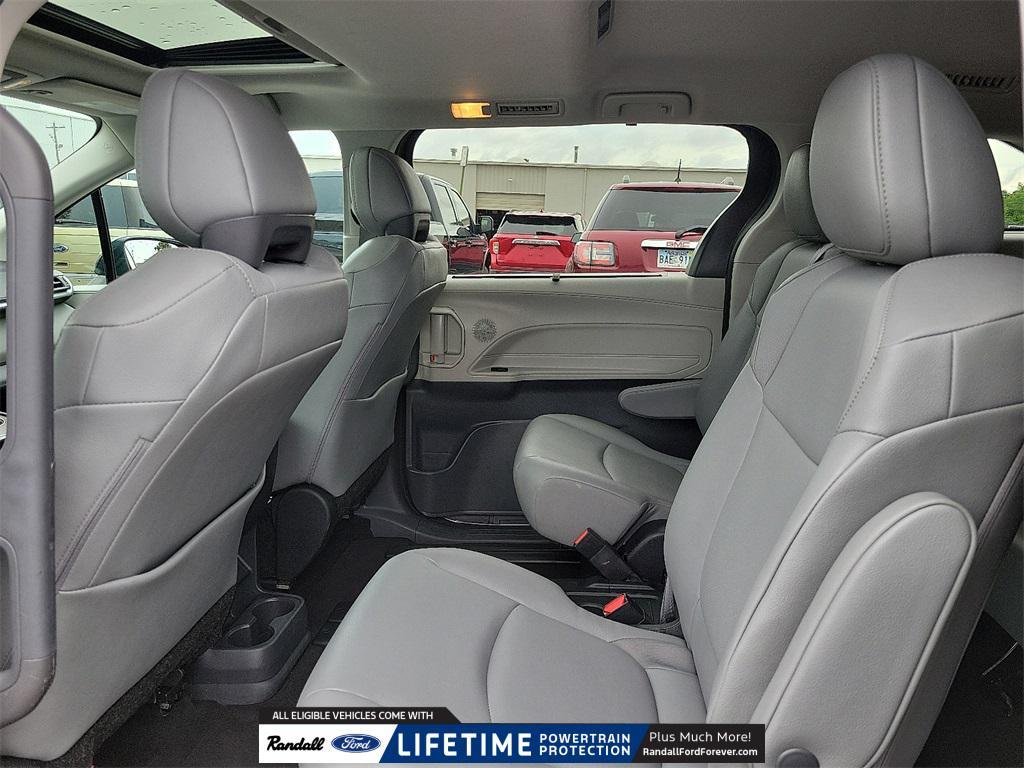 used 2024 Toyota Sienna car, priced at $39,407