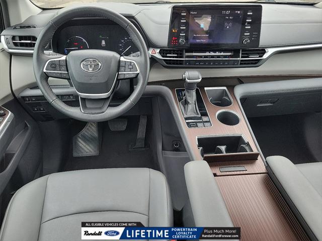 used 2024 Toyota Sienna car, priced at $45,487