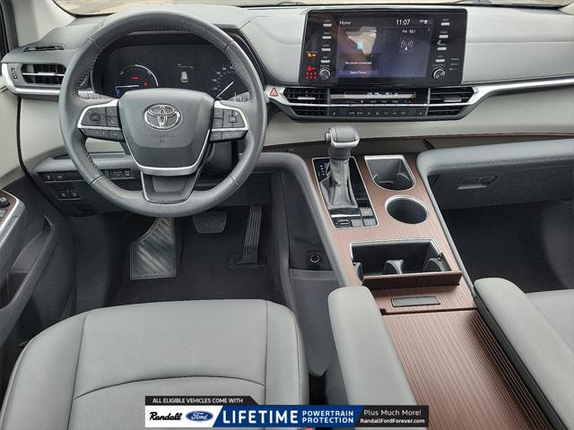 used 2024 Toyota Sienna car, priced at $43,118