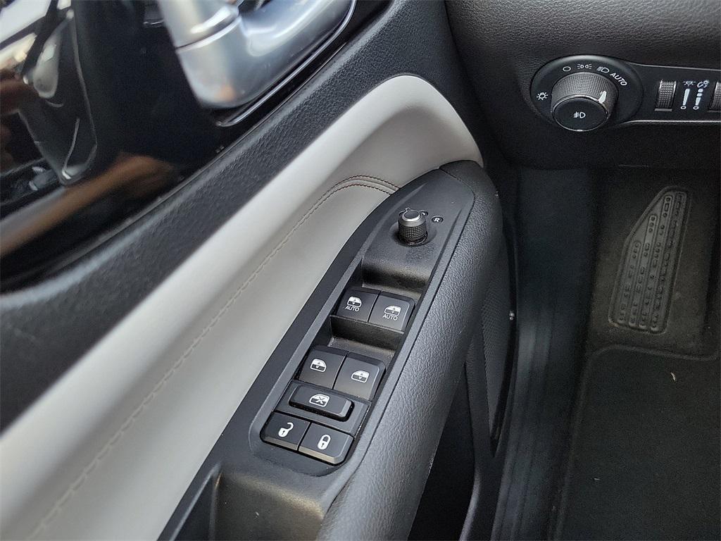 used 2023 Jeep Compass car, priced at $23,917