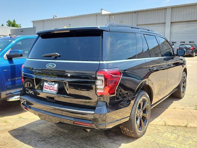 used 2023 Ford Expedition car