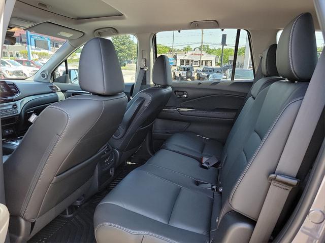 used 2021 Honda Pilot car, priced at $30,378