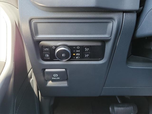 new 2025 Ford F-150 car, priced at $50,514