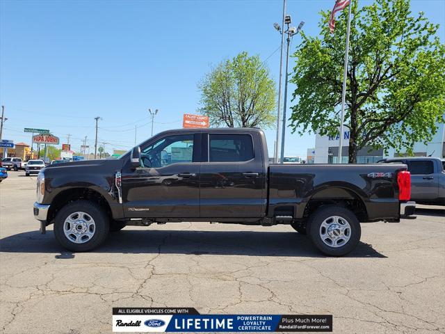 new 2025 Ford F-250 car, priced at $65,612