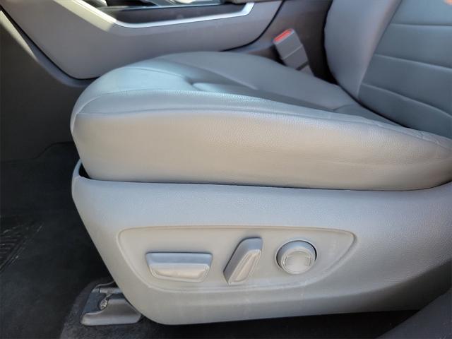 used 2022 Toyota Highlander car, priced at $36,358