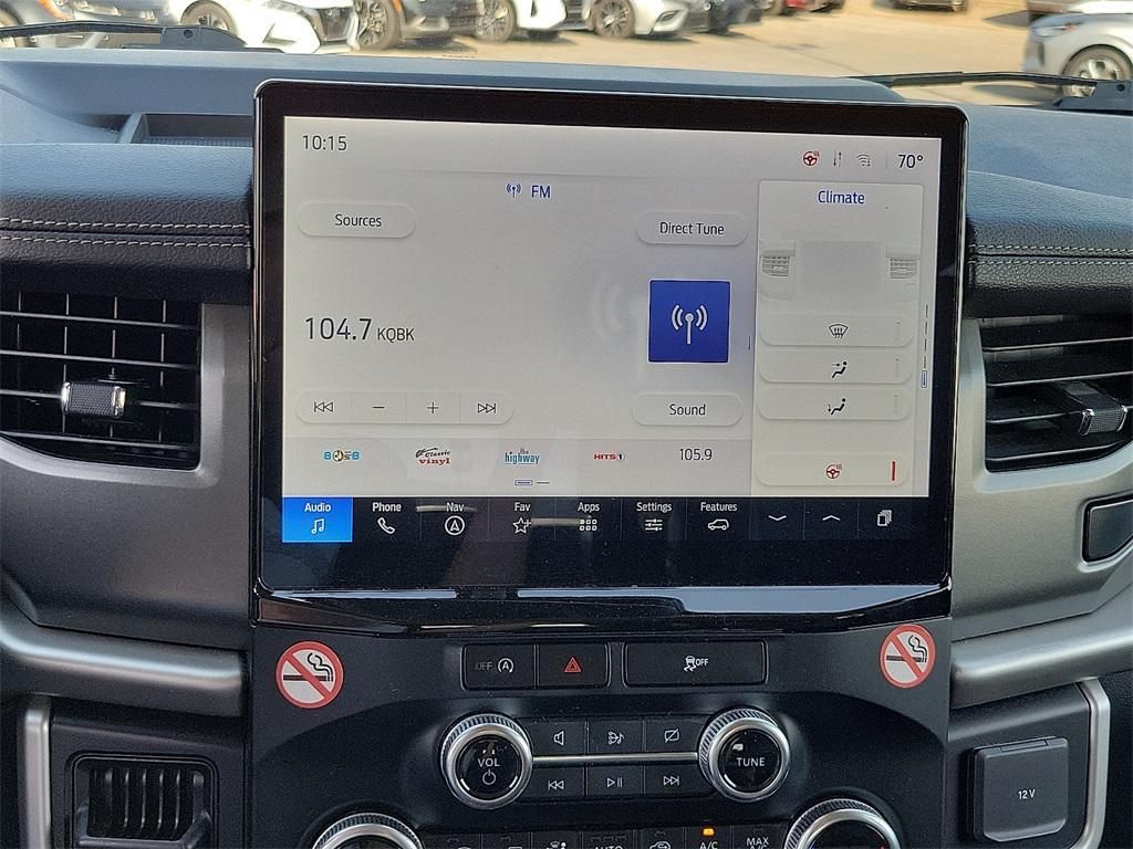 used 2024 Ford Expedition car, priced at $35,668