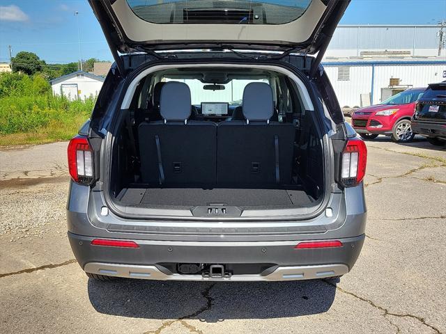 new 2025 Ford Explorer car, priced at $49,065
