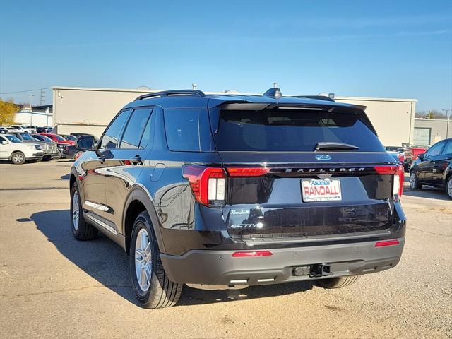 new 2025 Ford Explorer car, priced at $39,837