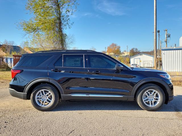 new 2025 Ford Explorer car, priced at $39,837