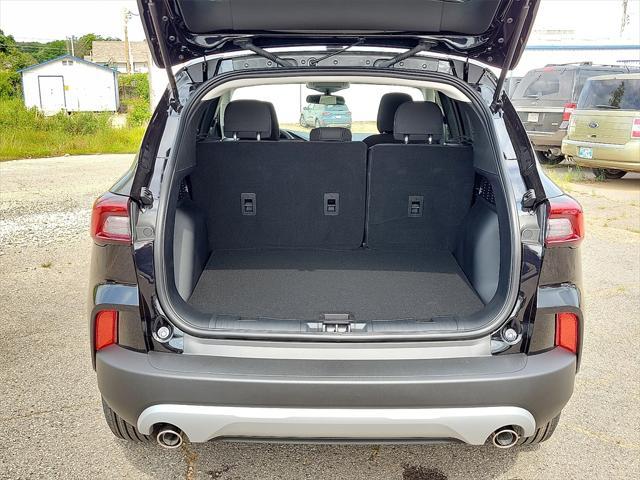 new 2025 Ford Escape car, priced at $27,893