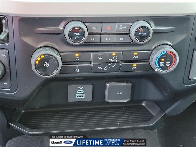 new 2025 Ford F-250 car, priced at $66,417