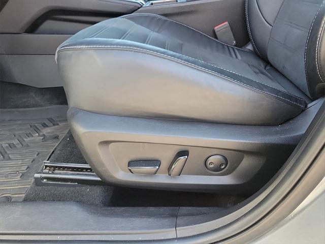 used 2023 Mitsubishi Outlander car, priced at $23,787