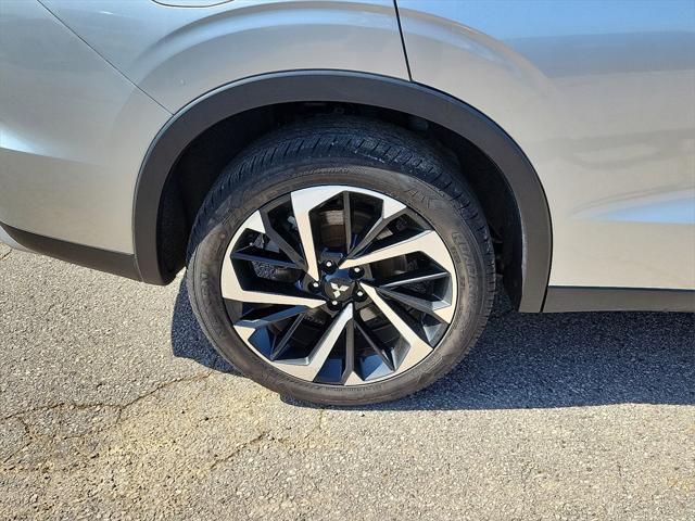 used 2023 Mitsubishi Outlander car, priced at $23,787