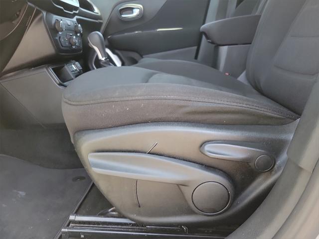 used 2018 Jeep Renegade car, priced at $14,707