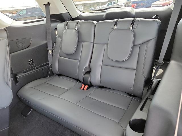 new 2025 Ford Explorer car, priced at $43,070