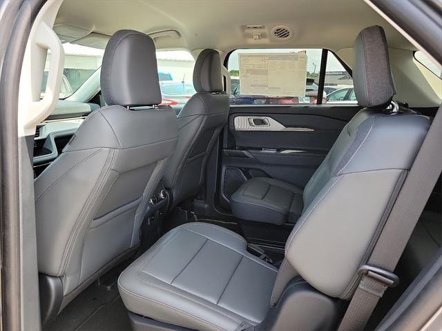 new 2025 Ford Explorer car, priced at $43,070