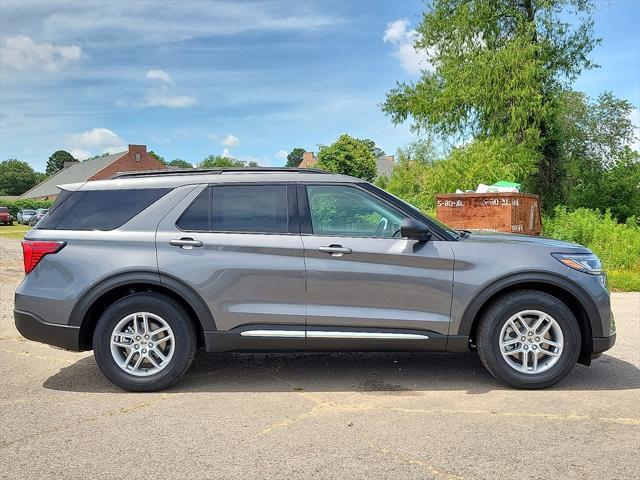 new 2025 Ford Explorer car, priced at $43,070