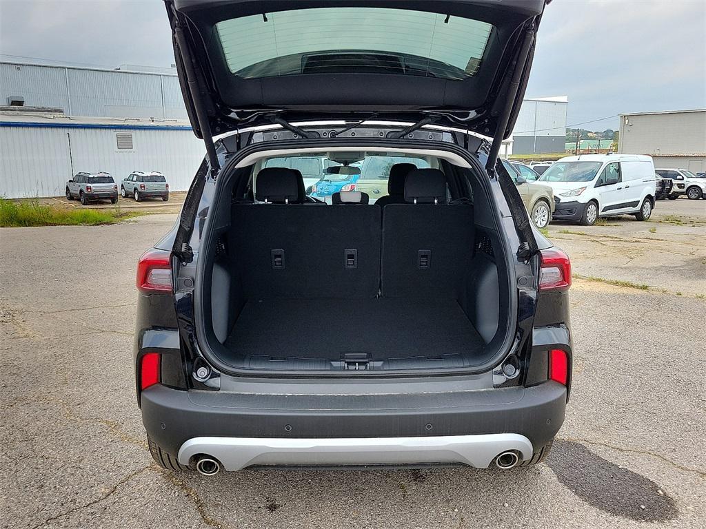 new 2025 Ford Escape car, priced at $25,511