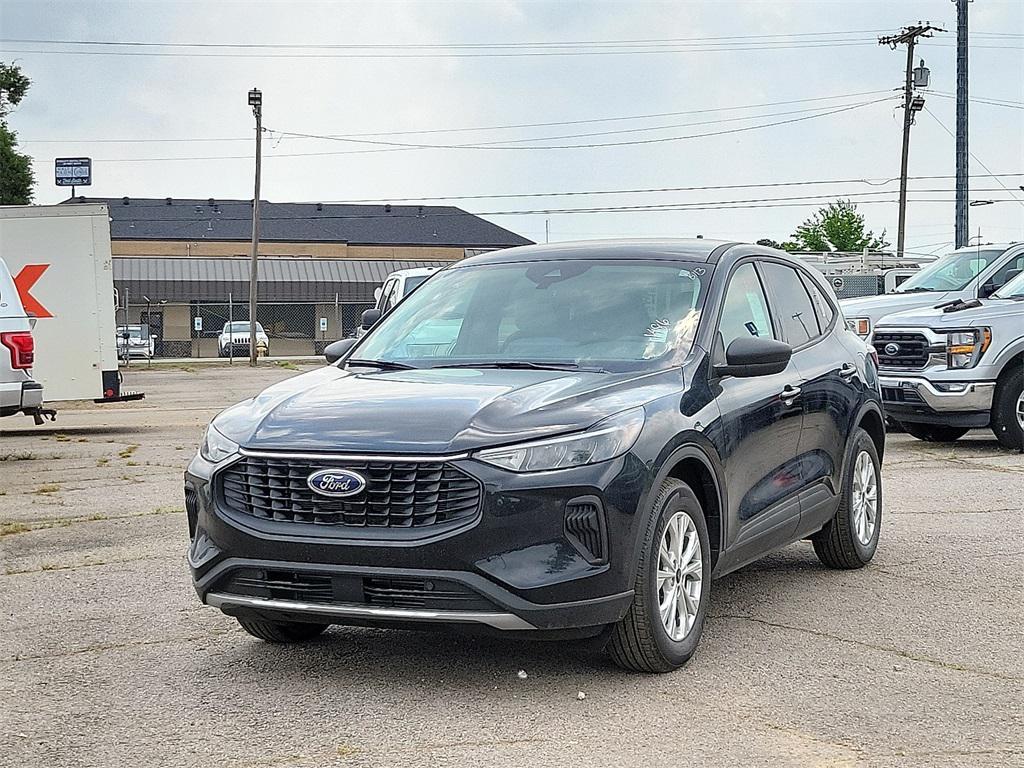 new 2025 Ford Escape car, priced at $25,511
