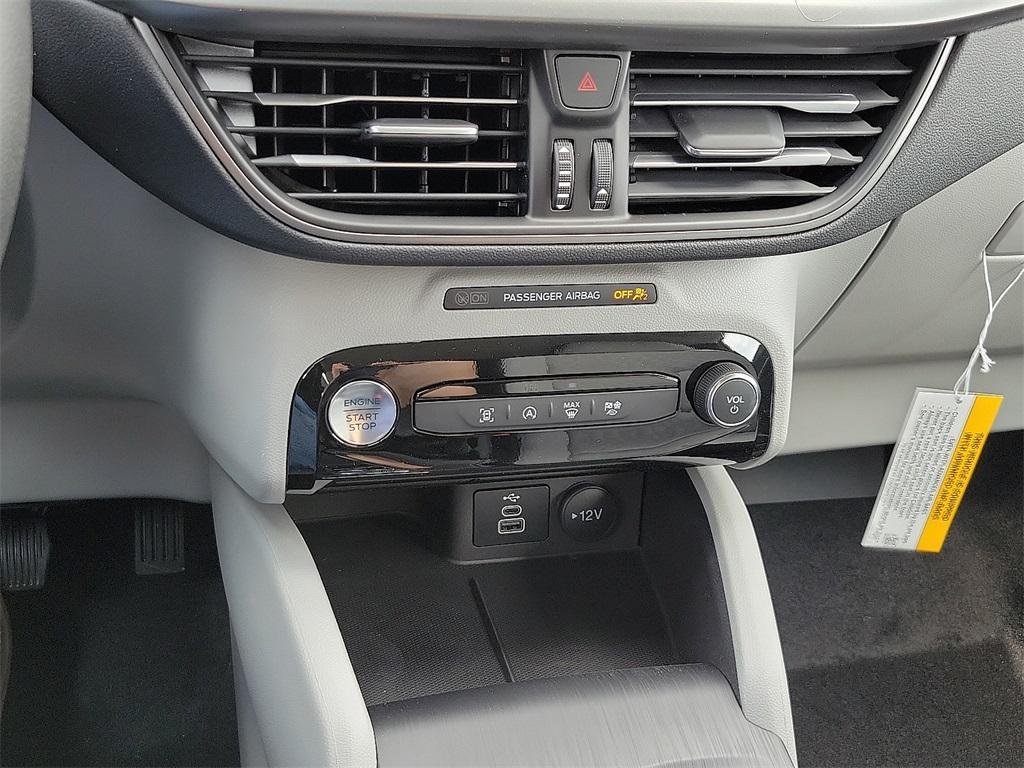 new 2025 Ford Escape car, priced at $25,511