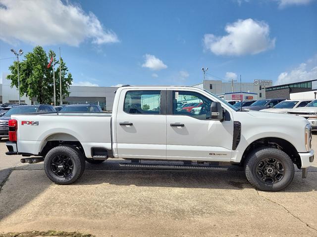new 2025 Ford F-250 car, priced at $68,530