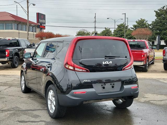 used 2022 Kia Soul car, priced at $17,091