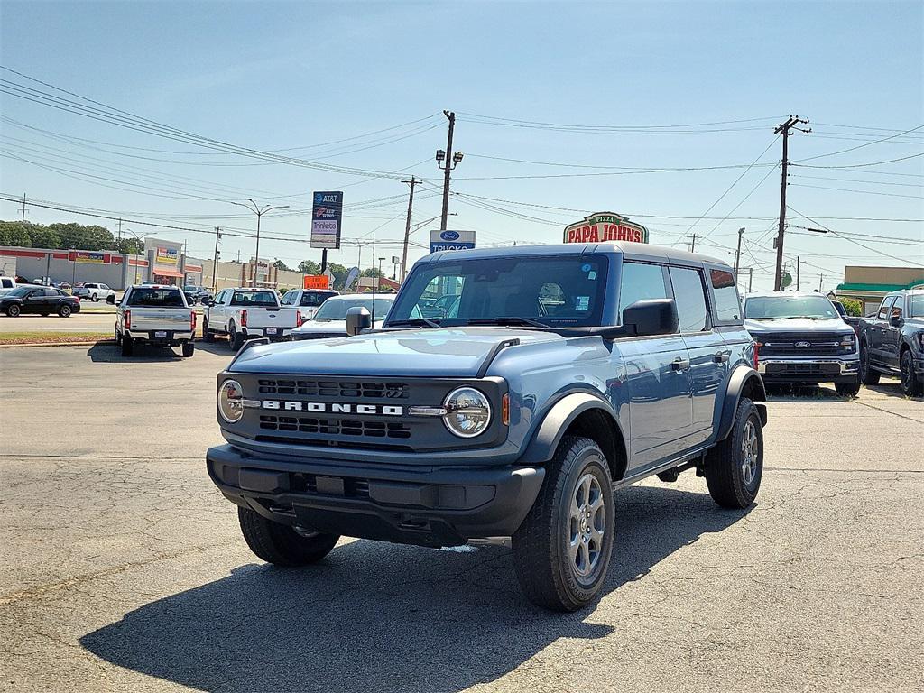 new 2025 Ford Bronco car, priced at $43,741