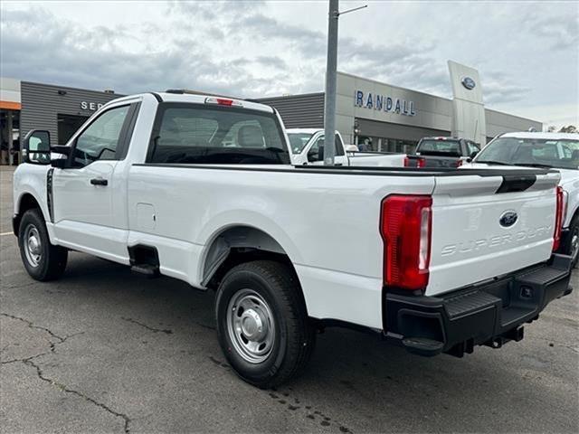 new 2024 Ford F-250 car, priced at $41,670