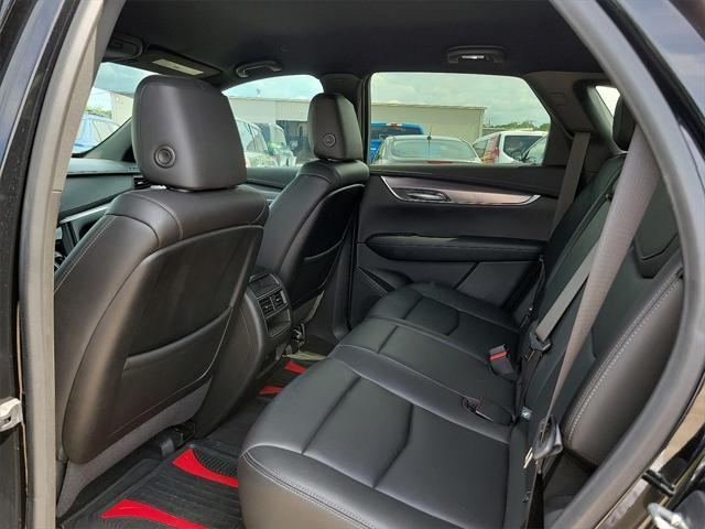 used 2020 Cadillac XT5 car, priced at $27,318