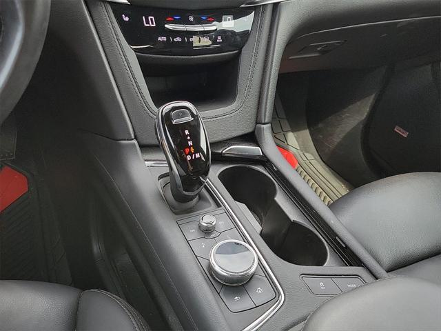 used 2020 Cadillac XT5 car, priced at $27,318
