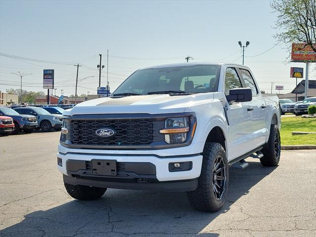 new 2025 Ford F-150 car, priced at $54,320