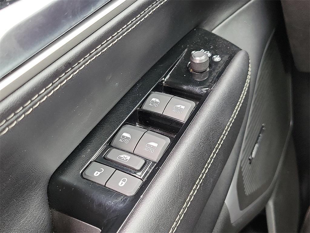used 2023 Jeep Wagoneer L car, priced at $40,646