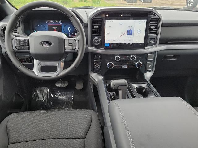 new 2025 Ford F-150 car, priced at $52,674