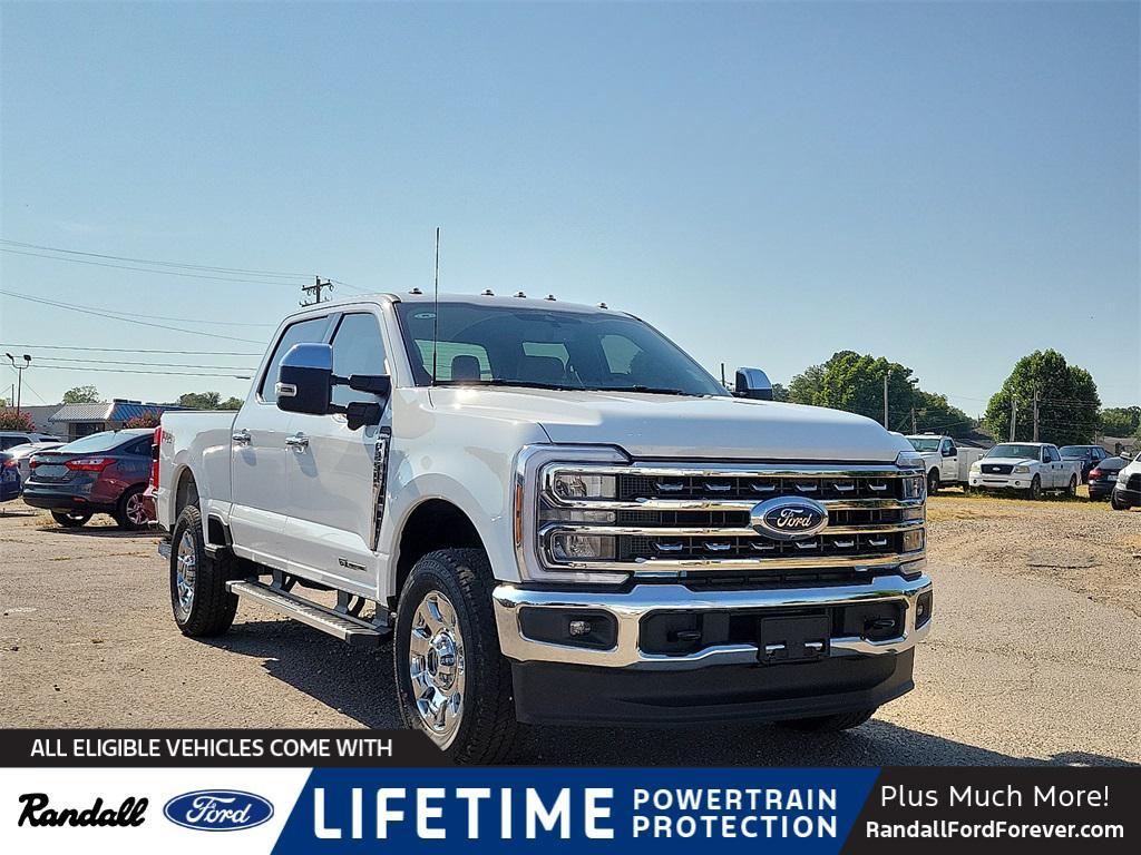 new 2025 Ford F-250 car, priced at $72,666
